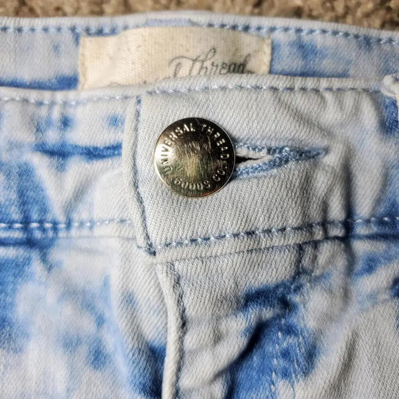 Universal Thread High Rise Skinny Jeans Women's Size 2/26R NWOT Light Acid Wash - Picture 6 of 16